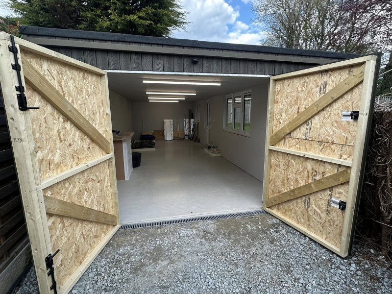 Bespoke fully fitted garden office in Bromley